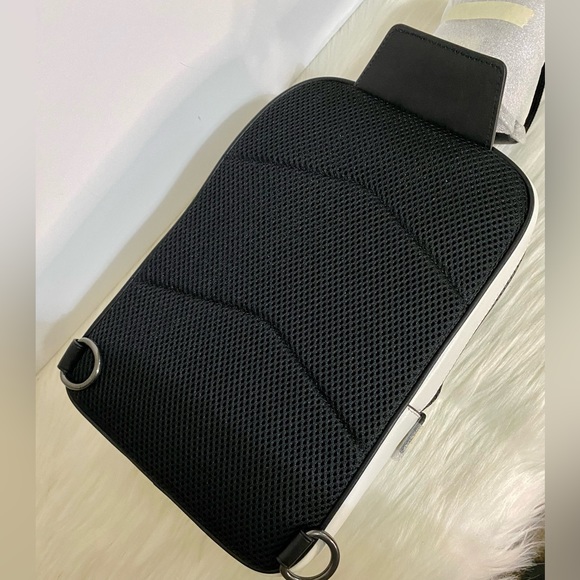 Men’s Coach Backpack Bum Track Pack Color Block Bag White C Monogram NWT - Picture 7 of 13